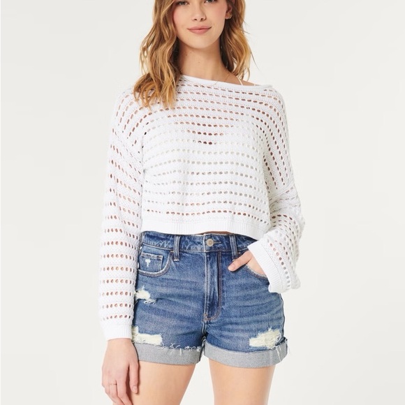 HOLLISTER Ultra High-Rise Ripped Medium Wash Denim Mom Shorts, Size 35W - Picture 1 of 6